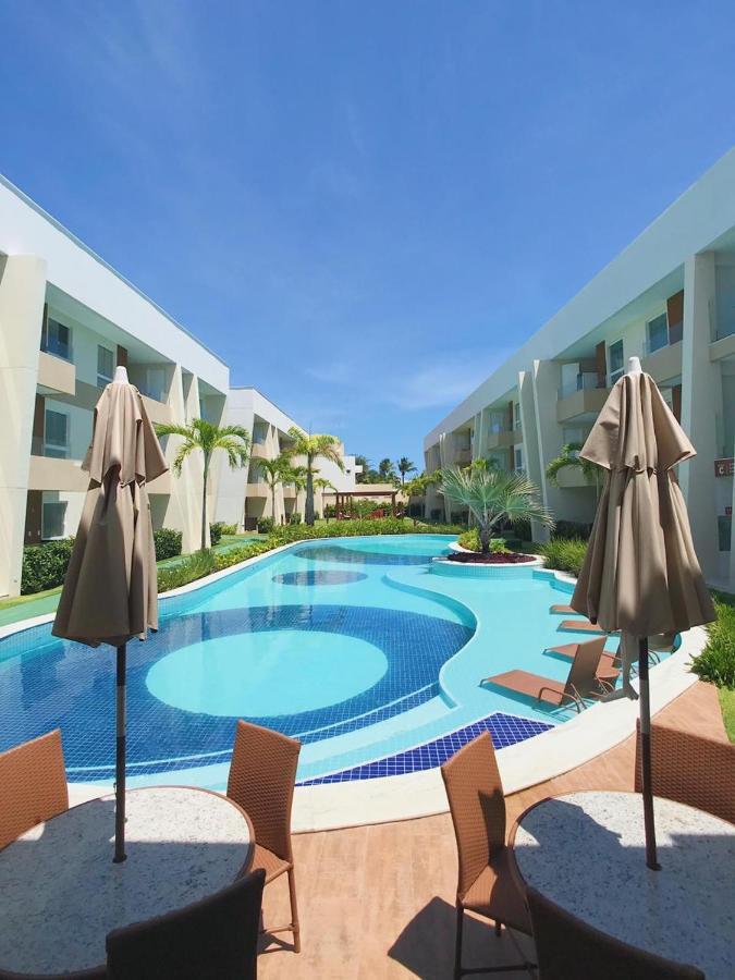 Guarajuba Porto Smeralda Village C02, Terreo - Guarajuba Temporada, Viva Mais De Uma Experiencia De Hospedagem Conosco! 130M Da Praia Ngoại thất bức ảnh